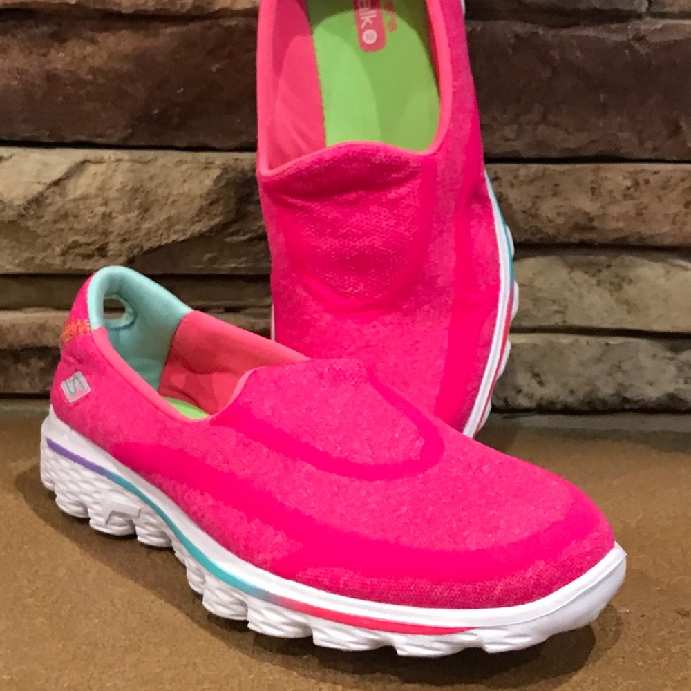 Skechers GoWalk 2 New in Box Girls Size 13.5